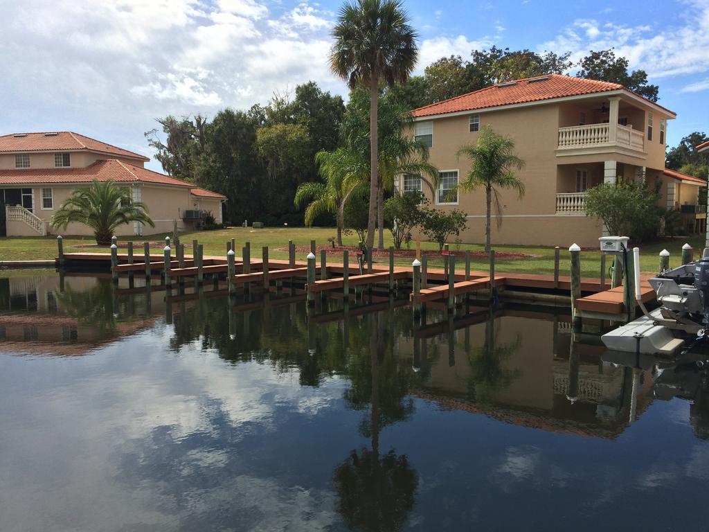 Tradewinds Homosassa Marina Resort 외부 사진